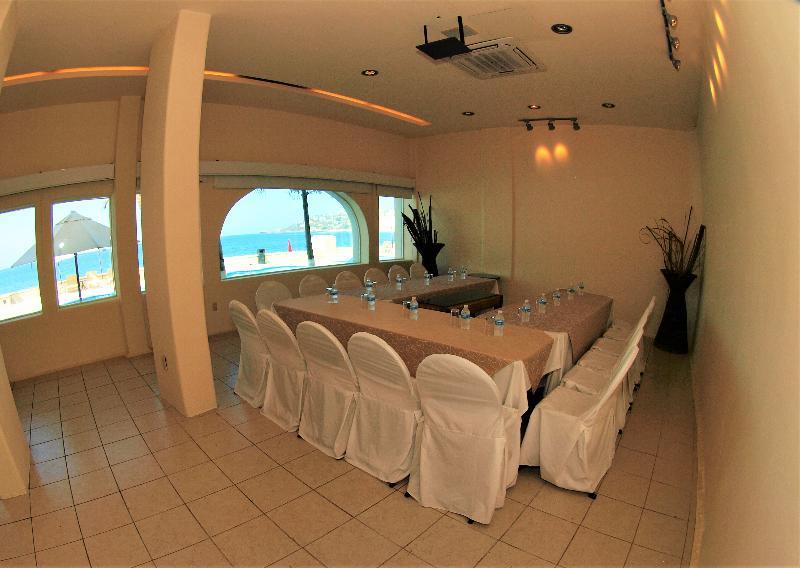 Camino Real Manzanillo Hotel Exterior photo